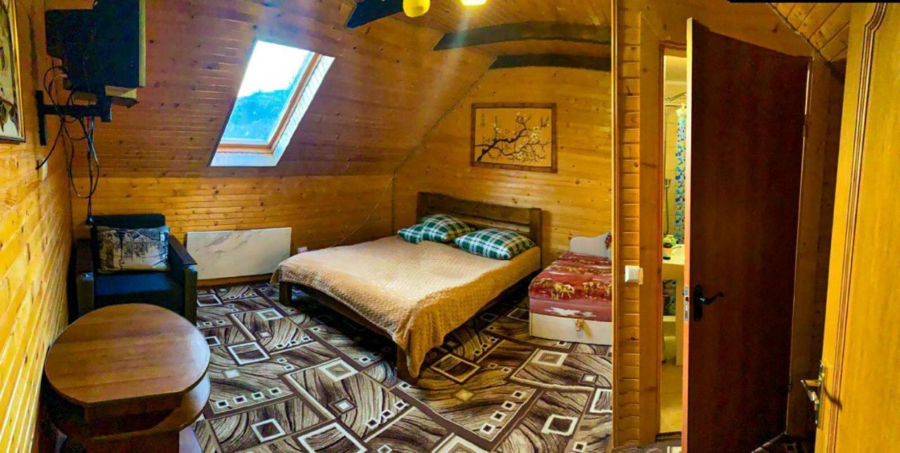Під Лісом У Гіда Villa Yaremche Eksteriør billede